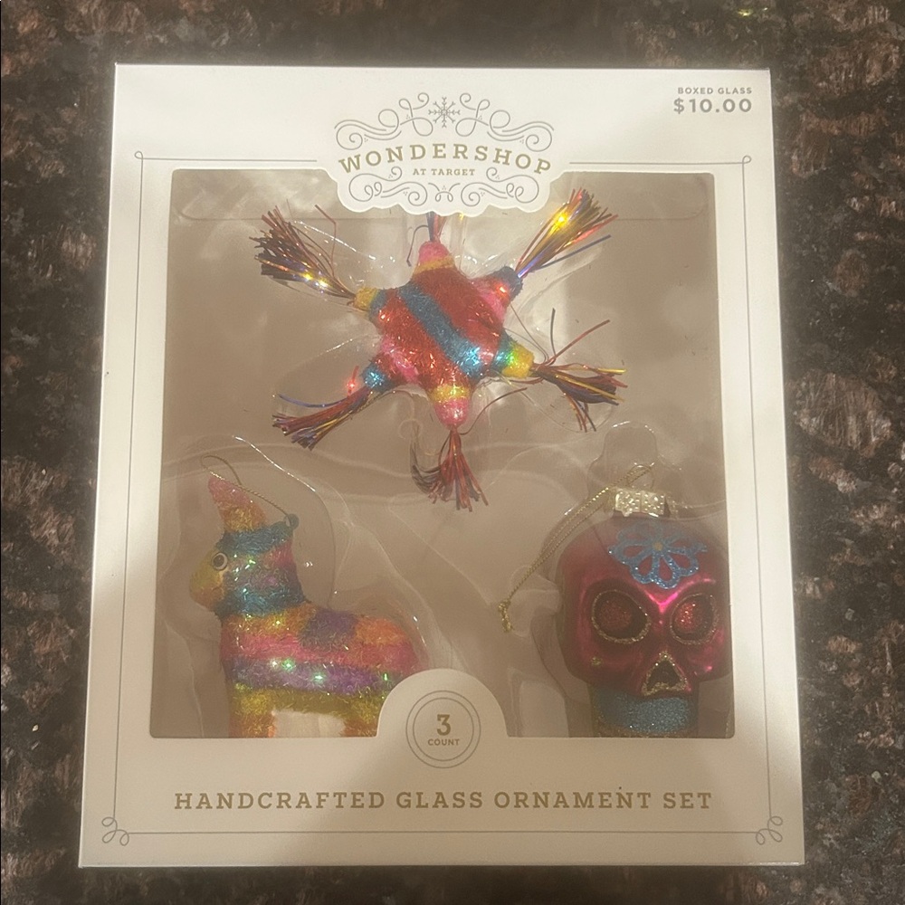 Wondershop 3 piece glass ornament set